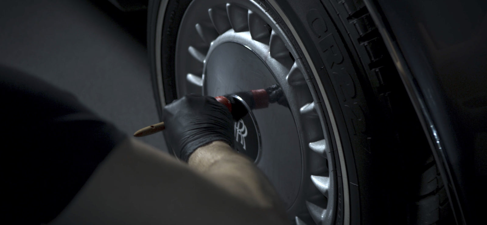WHEEL BRUSH Wheel Cleaning Brush Tutorial